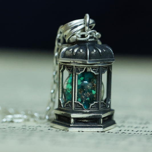 Lantern of Light – Glowing Pendant