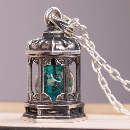 Lantern of Light – Glowing Pendant